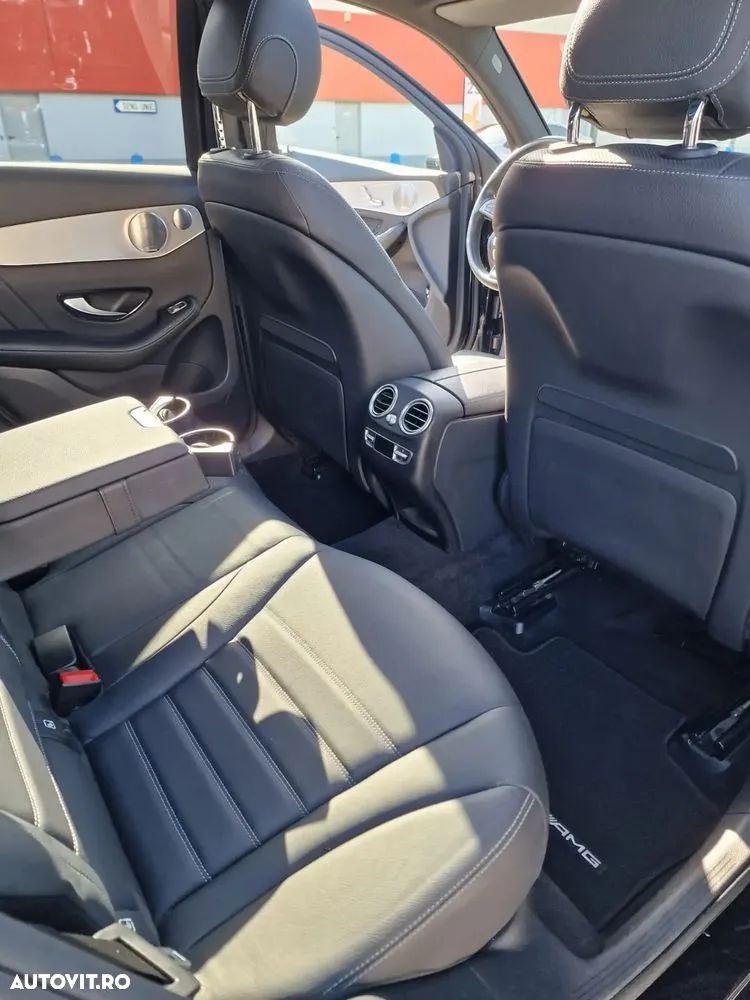 Mercedes-Benz GLC 300 4Matic 9G-TRONIC Exclusive - 5