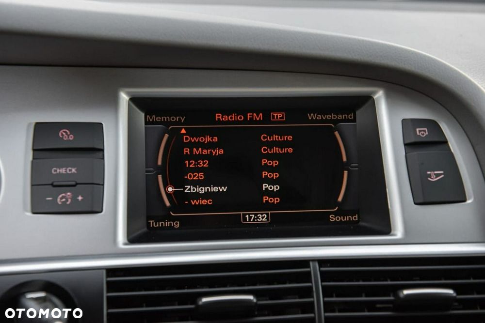 Audi A6 Avant - 21