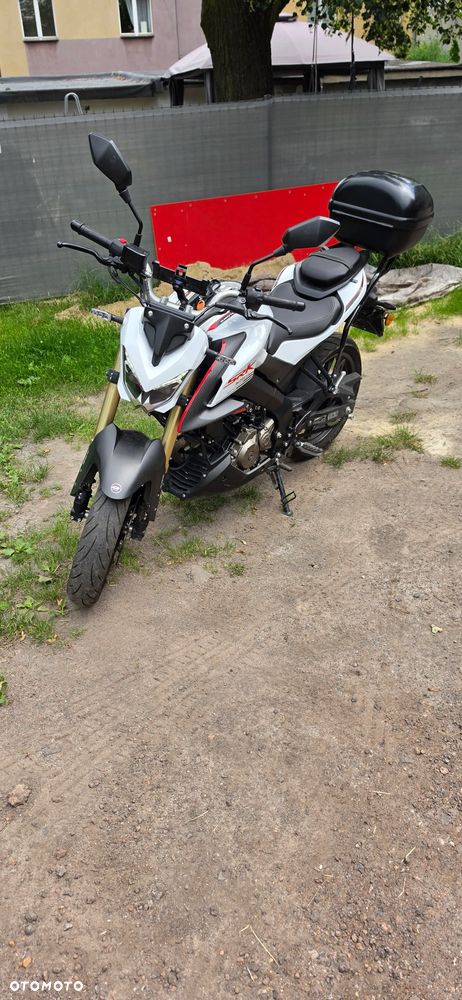 QJMOTOR SRK 125S - 6