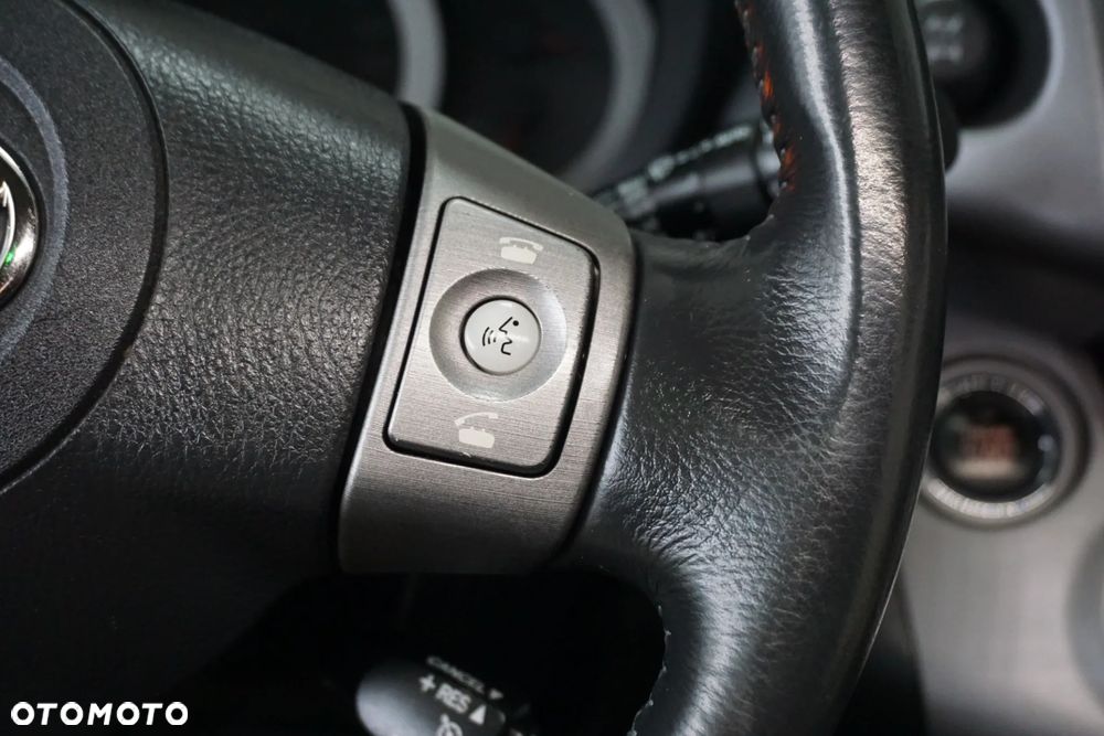 Toyota RAV4 2.2 D-CAT 4x4 Sol - 33