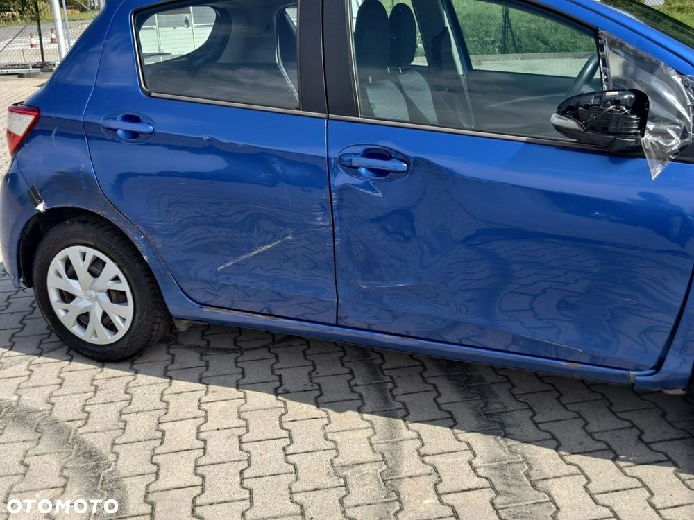 Toyota Yaris - 18