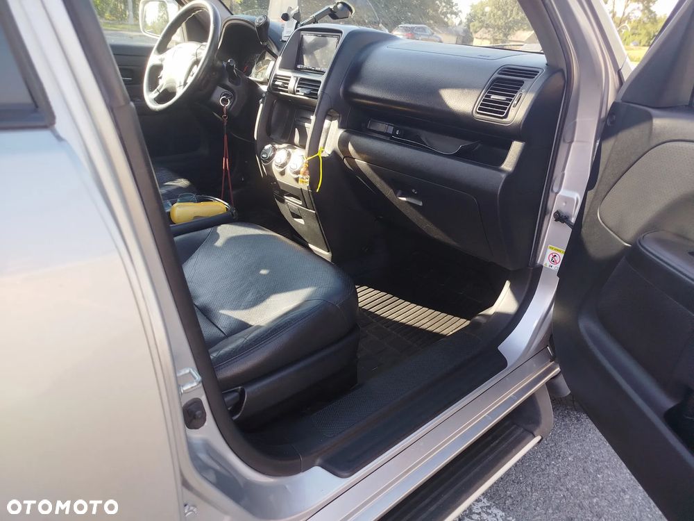 Honda CR-V 2.0 Executive - 37