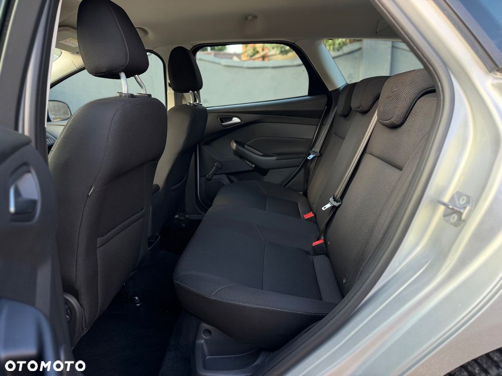 Ford Focus 1.5 TDCi DPF Start-Stopp-System Business - 21