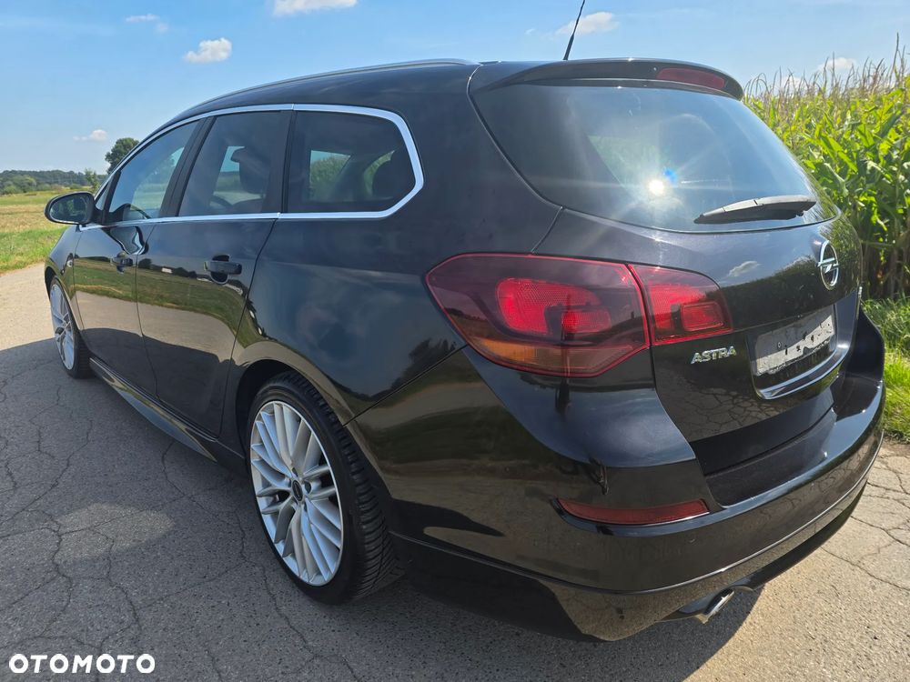 Opel Astra 1.4 Turbo Sport - 33