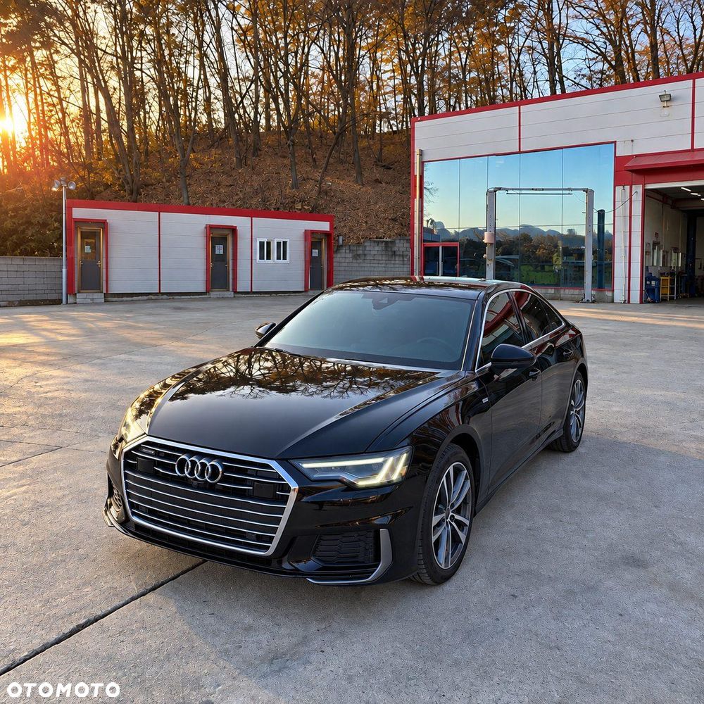 Audi A6 2021 photo 2