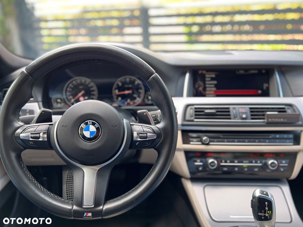 BMW Seria 5 520d xDrive M Sport sport - 22