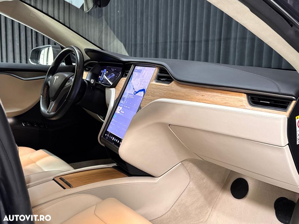 Tesla Model S 75D Allradantrieb - 22