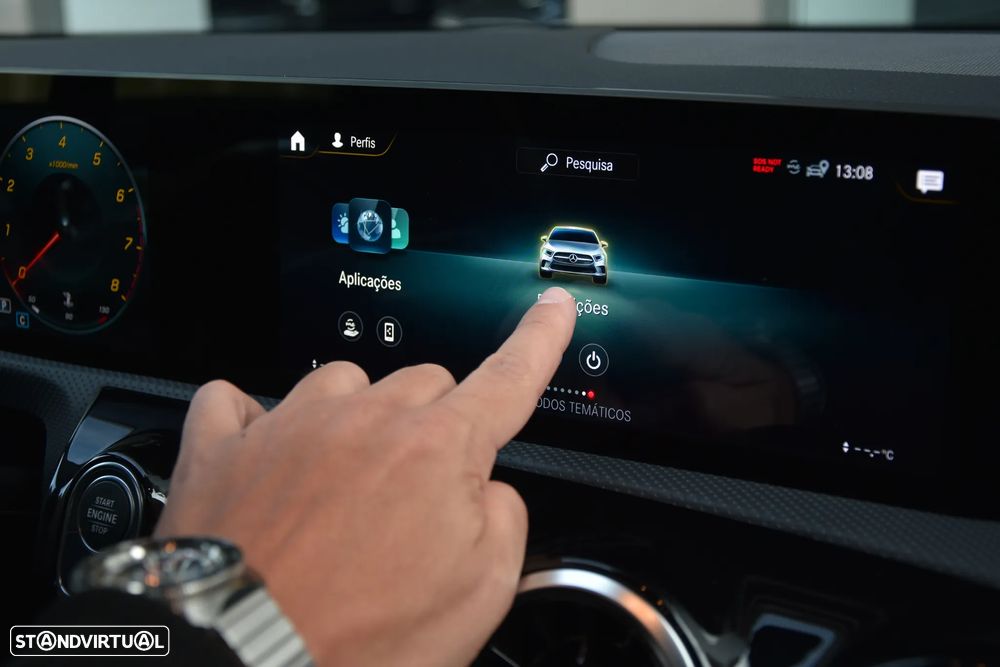 Mercedes-Benz CLA 180 7G-DCT AMG Line - 23