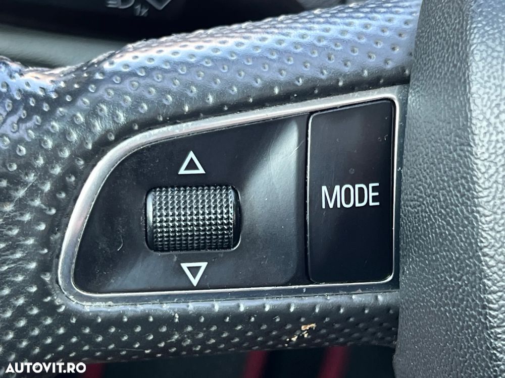 Audi A3 2.0 TDI Sportback DPF Ambition - 19
