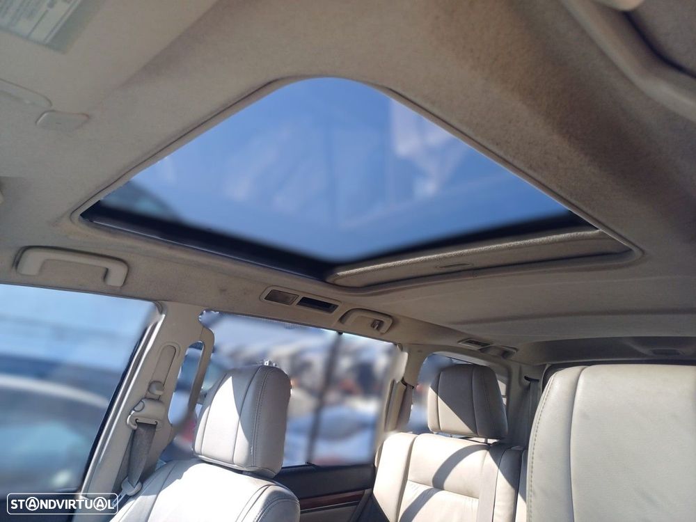 Peças Mitsubishi Pajero III (V7_W, V6_W) 3.2 Di-D (V68W) 2007 - 13