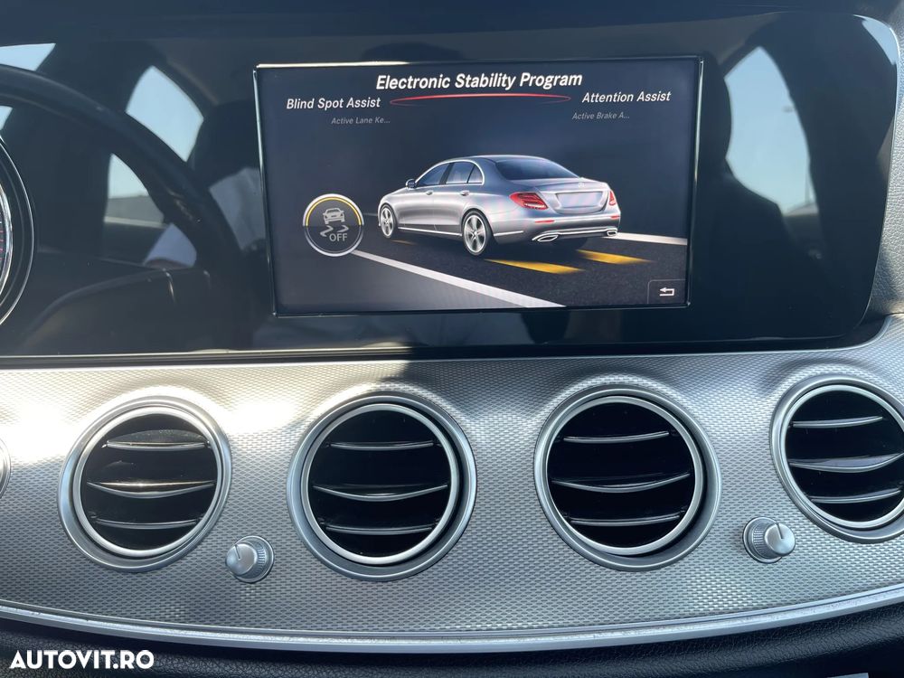 Mercedes-Benz E - 17