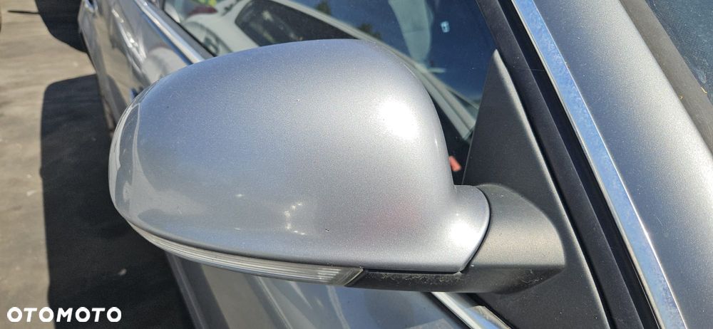 VW PASSAT B5 LIFT 00-03 1.9 TDI AWX - LAMPA TYL TYLNA LEWA PRAWA KOMBI - 11