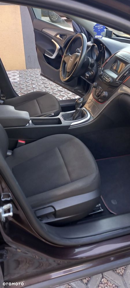 Opel Insignia 1.8 - 11
