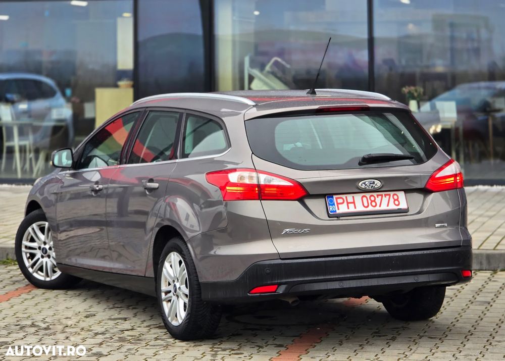 Ford Focus 1.6 TDCI ECOnetic 88g Start-Stopp-System Titanium - 3