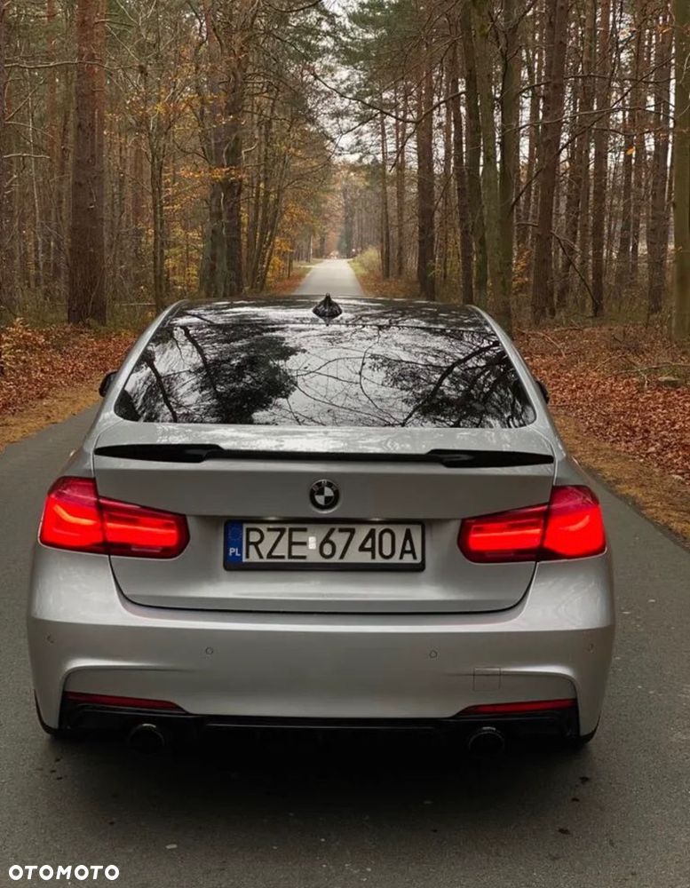 BMW Seria 3 320d - 8