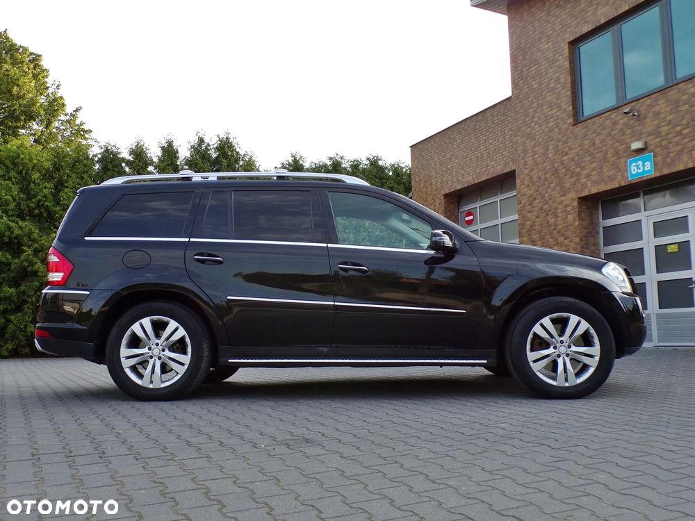 Mercedes-Benz GL 350 BlueTEC 4Matic 7G-TRONIC - 7