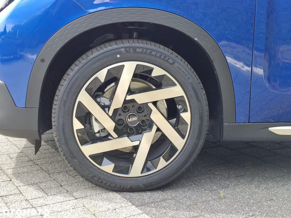 MINI Countryman C mHEV Linia Favoured - 7