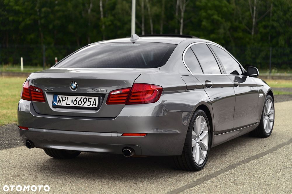 BMW Seria 5 535i xDrive Sport-Aut Modern Line - 12