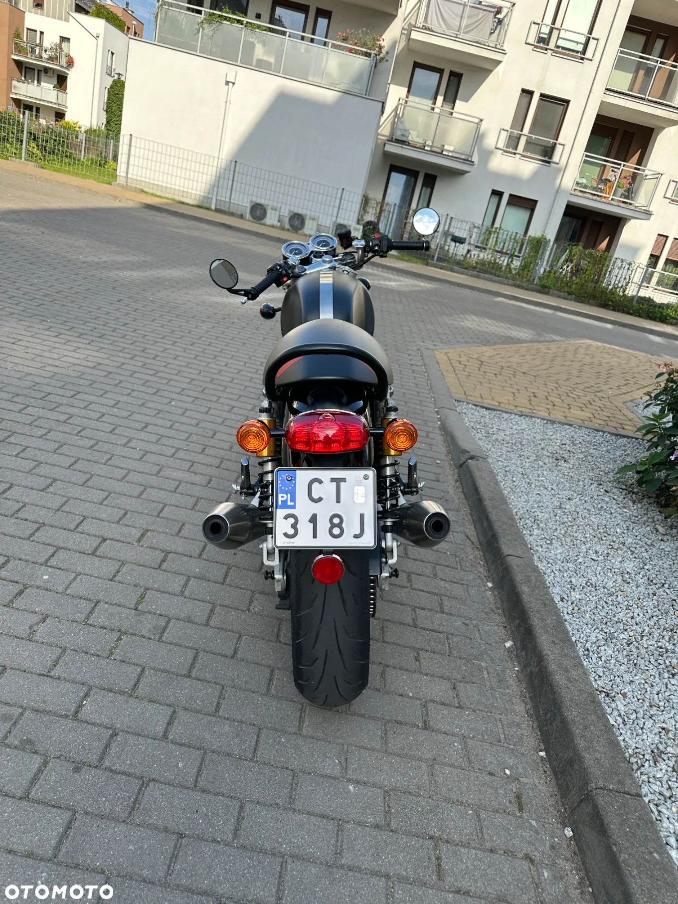 Triumph Thruxton - 3