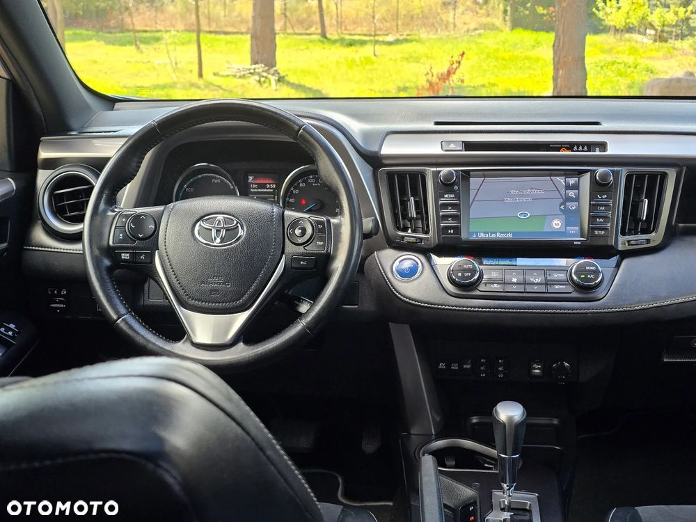 Toyota RAV4 - 28