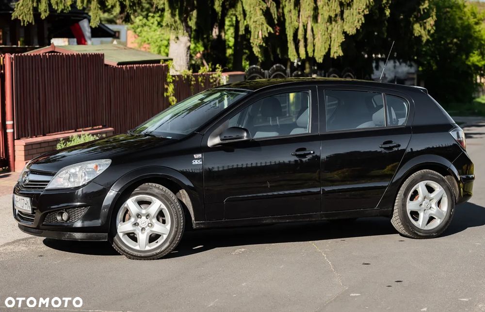 Opel Astra 1.6 Enjoy - 13