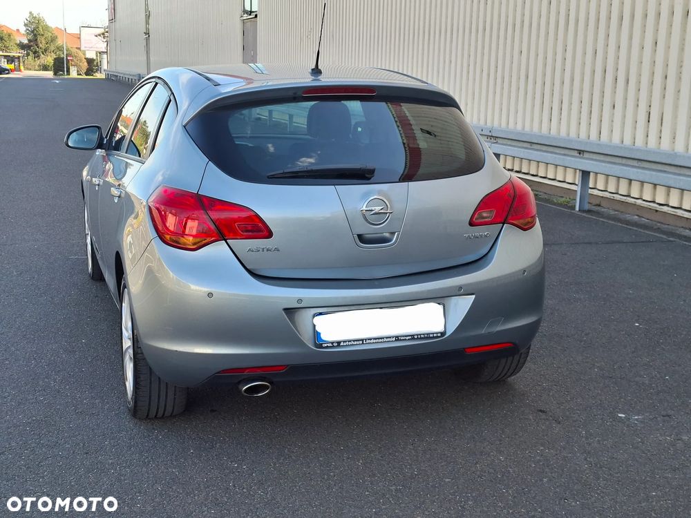 Opel Astra - 10
