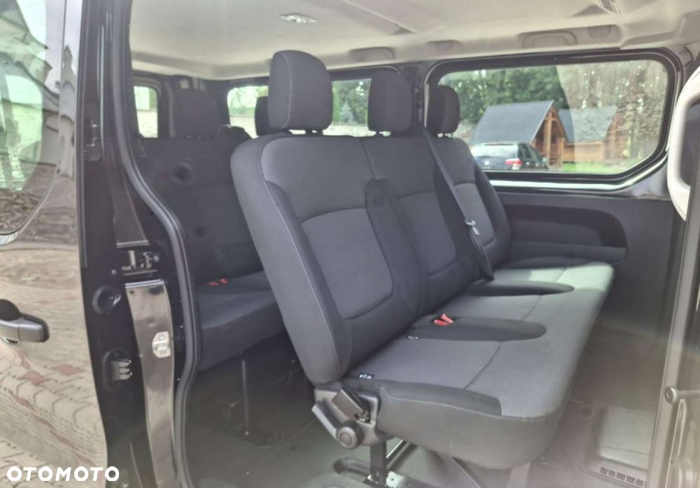 Renault Trafic - 26