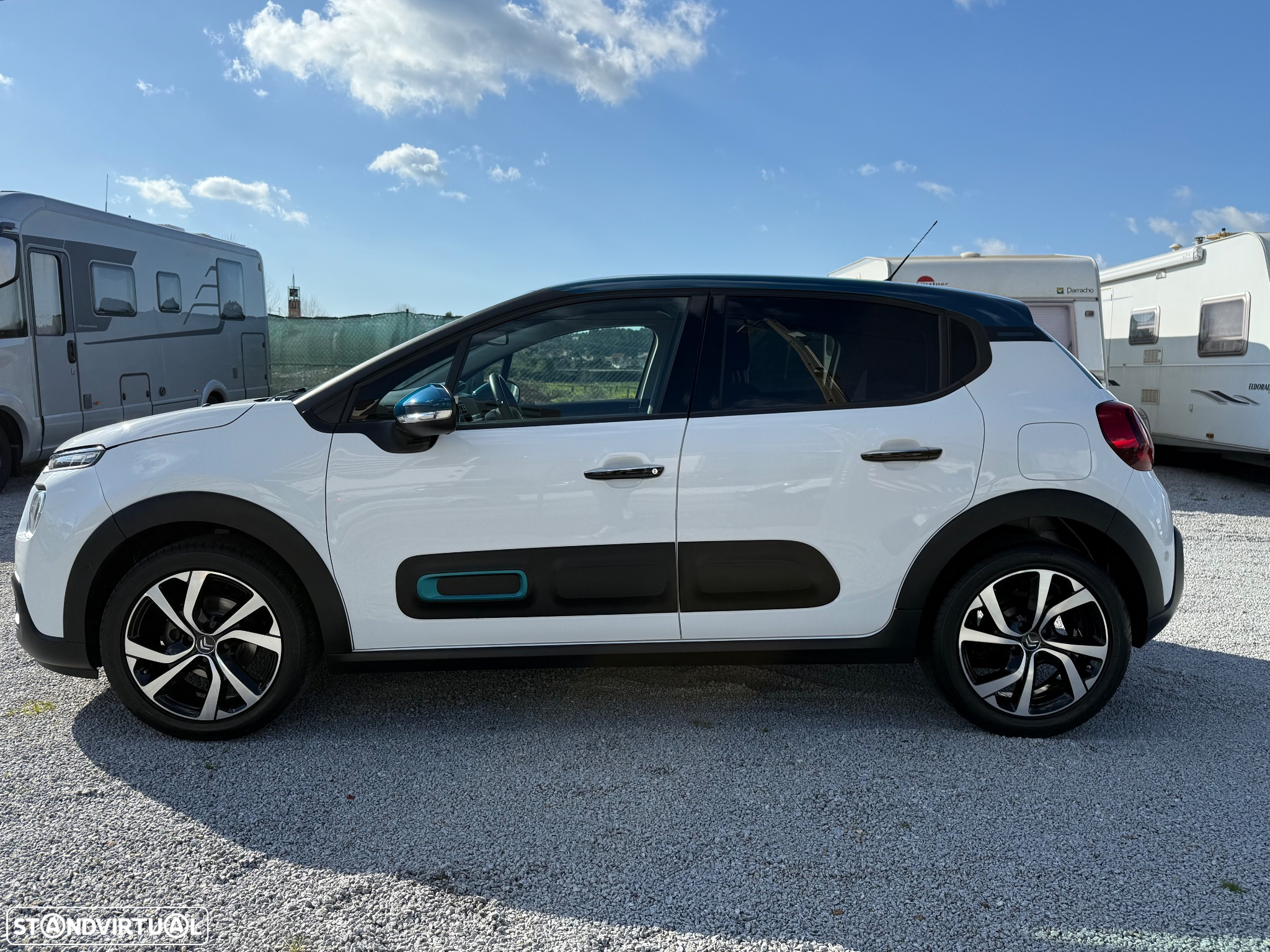 Citroën C3 1.2 PureTech Shine - 14