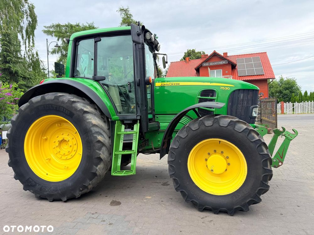 John Deere 7530 Premium - 8