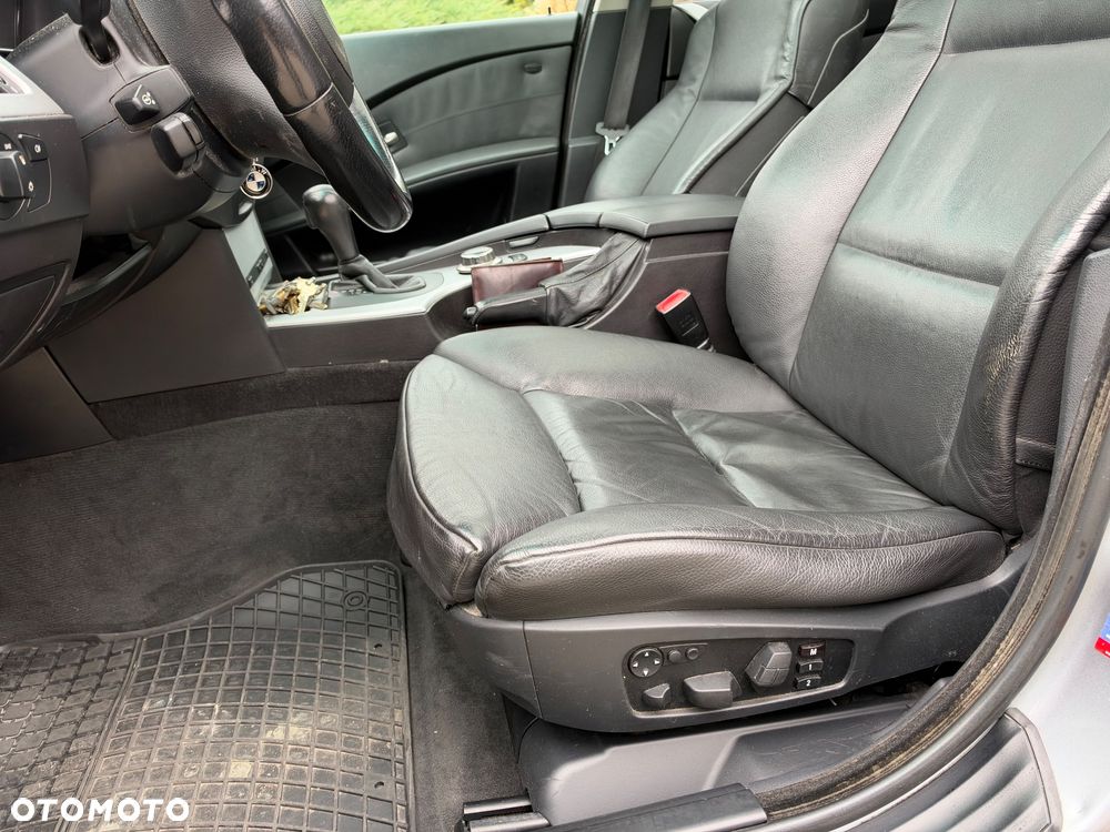 BMW Seria 5 - 12