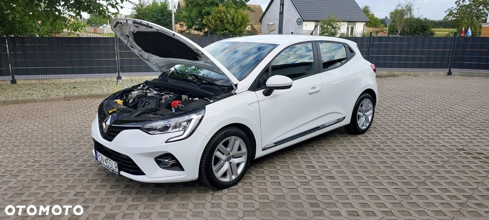 Renault Clio - 11