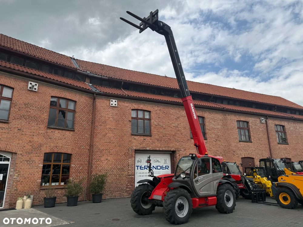 Manitou MT835 ST3B - 10