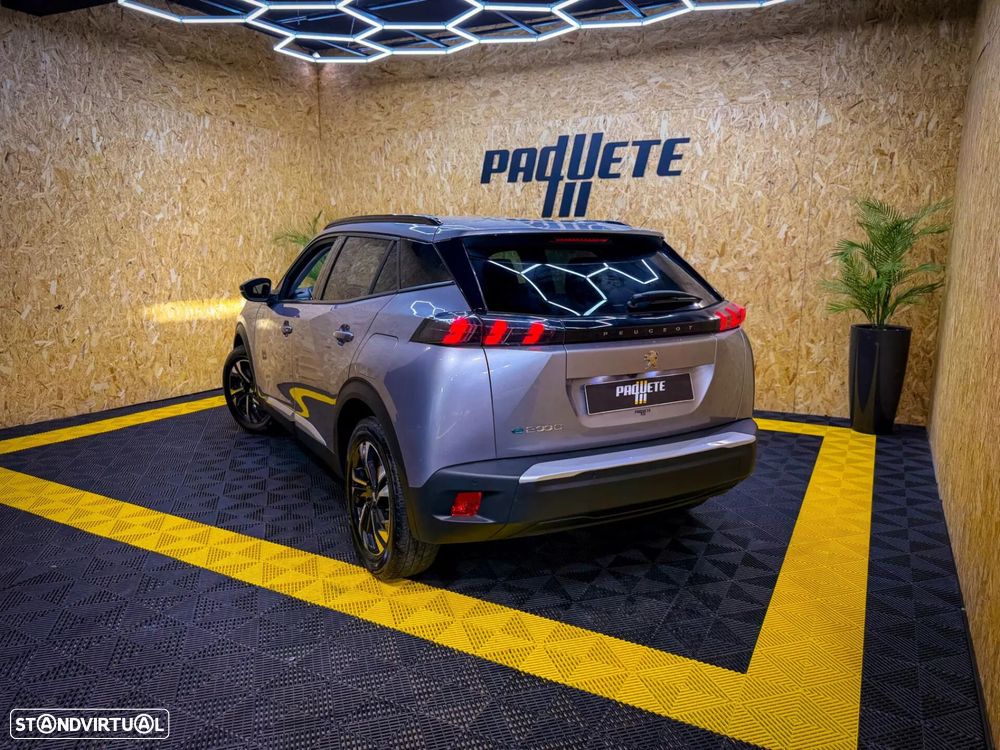 Peugeot 2008 - 43