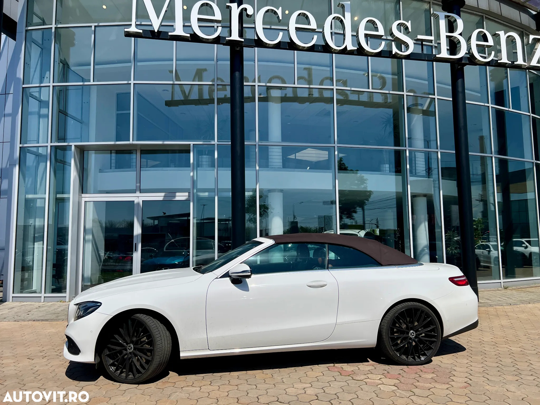 Mercedes-Benz E 350 d 4MATIC Cabrio - 3