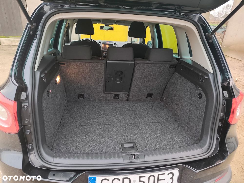 Volkswagen Tiguan - 9