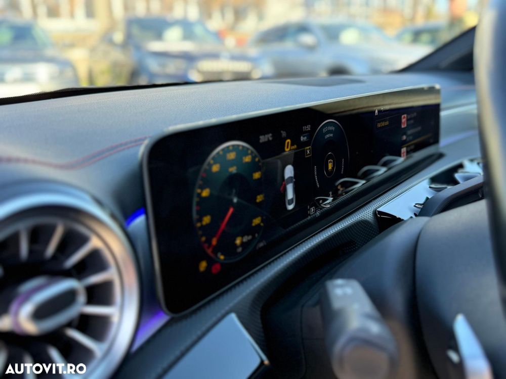 Mercedes-Benz CLA 180 d Coupe - 12