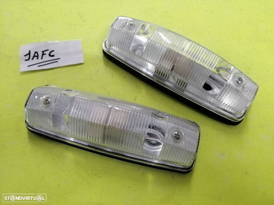 Farolins pisca da frente Nissan Patrol 260 NOVOS - 1