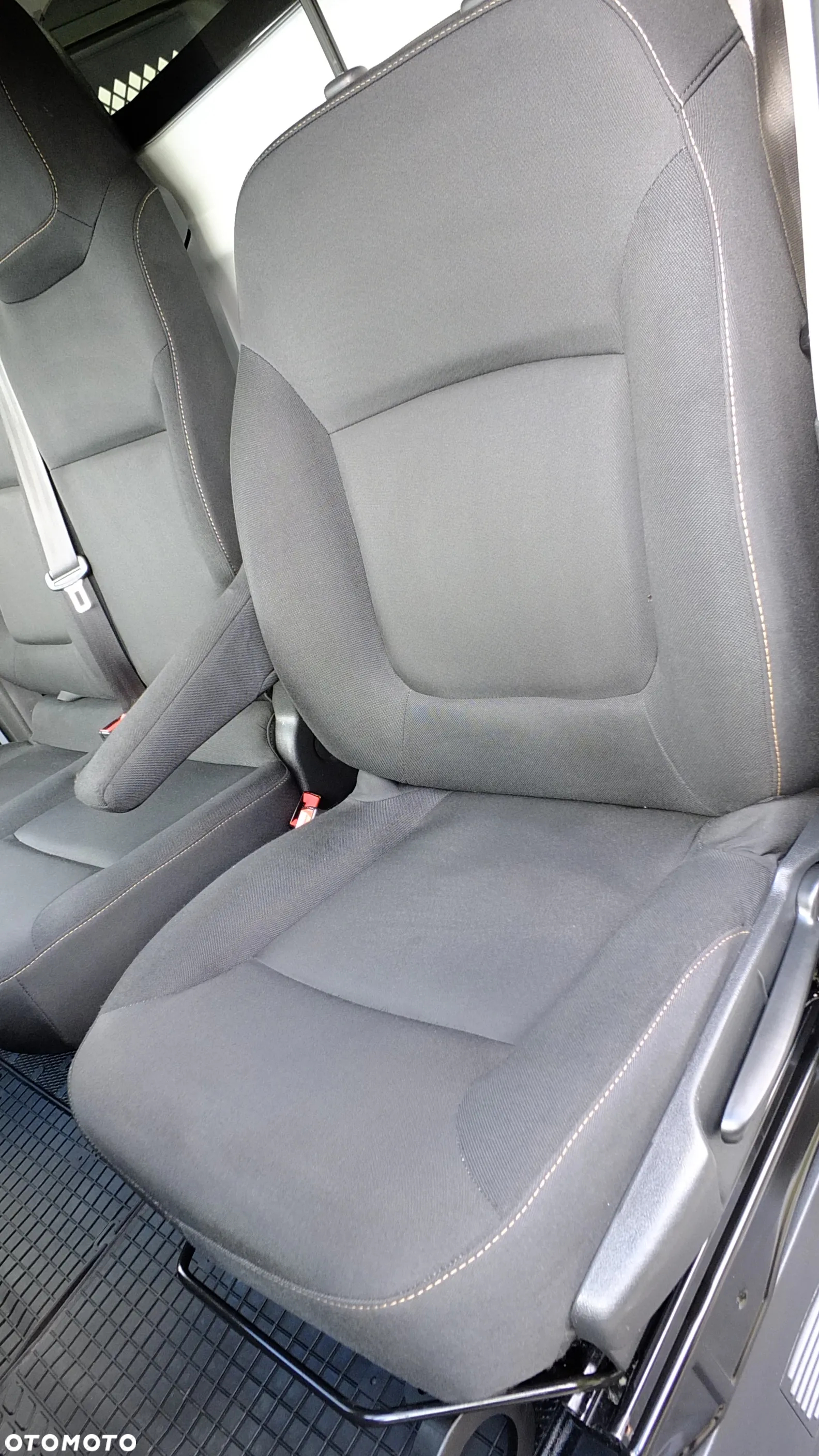 Renault Trafic - 13