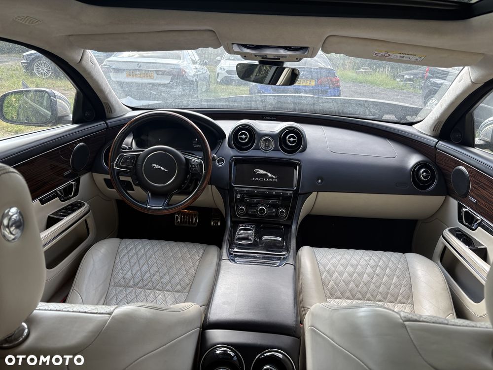 Jaguar XJ 3.0 D V6 Premium Luxury - 7
