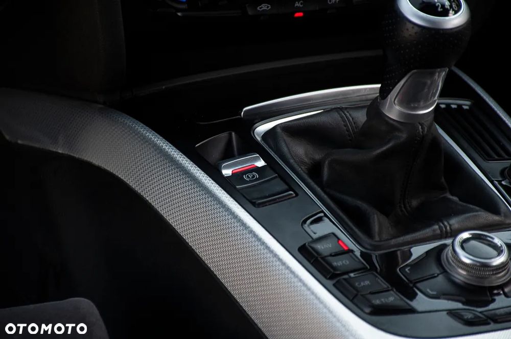 Audi A4 Avant 2.0 TDI - 34