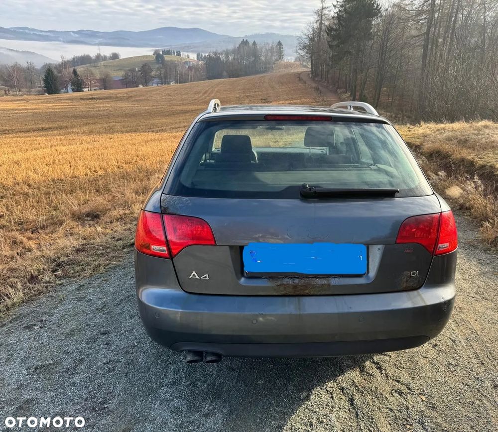 Audi A4 Avant 2.0 TDI DPF - 10