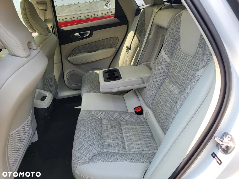 BMW X1 sDrive20i - 25