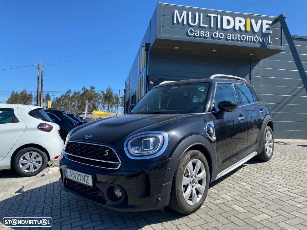 MINI Countryman Cooper SE ALL4 Auto - 1