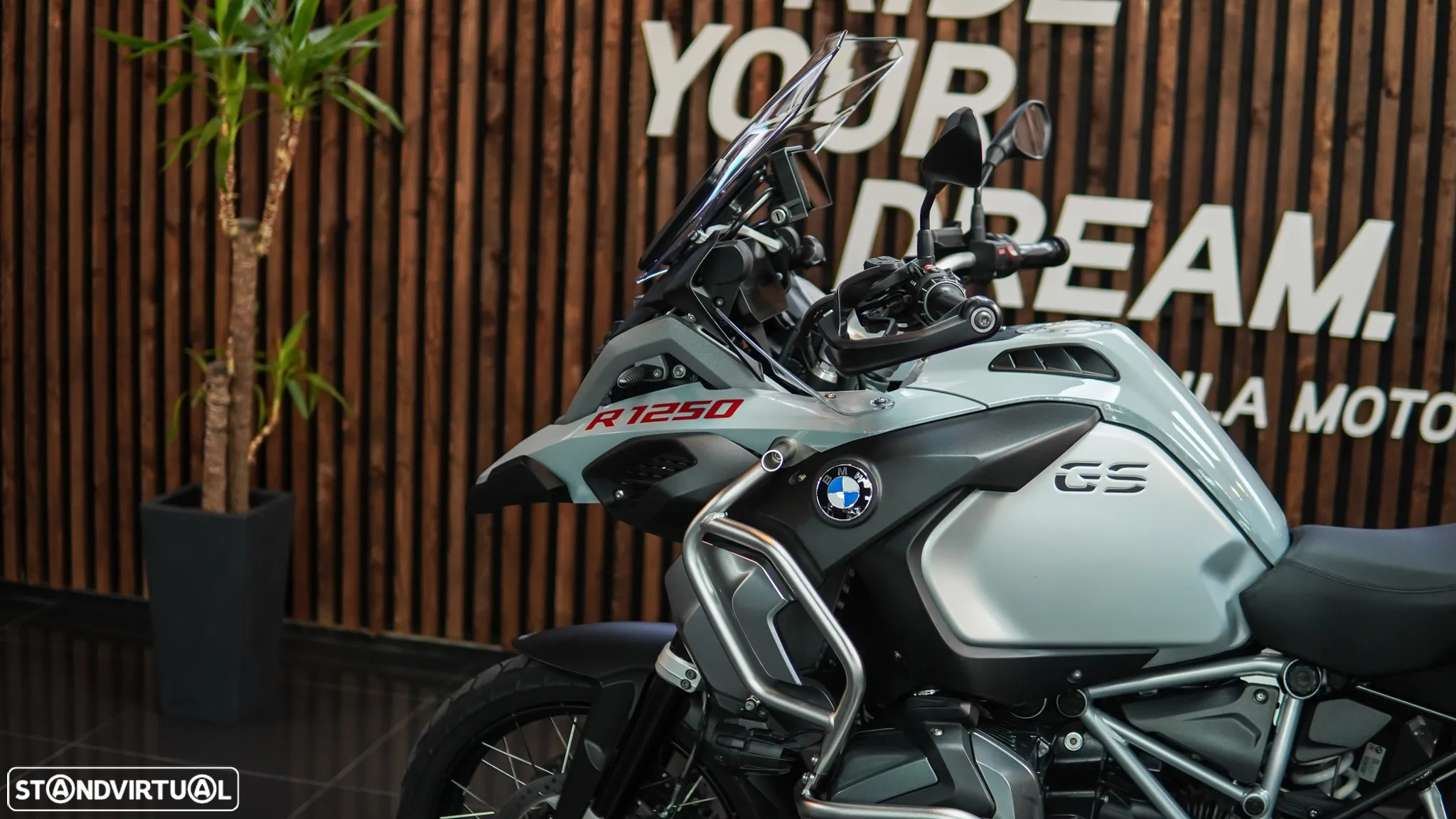 BMW R 1250 GS Adventure C/ AKRAPOVIC COMPLETO - 7