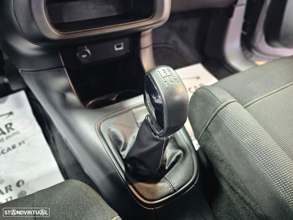 Citroën C3 1.2 PureTech Shine - 20