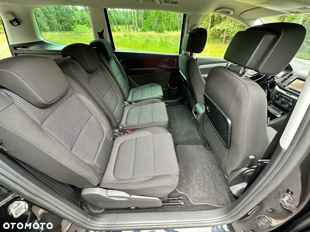 Volkswagen Sharan 2.0 TDI BMT Comfortline - 23
