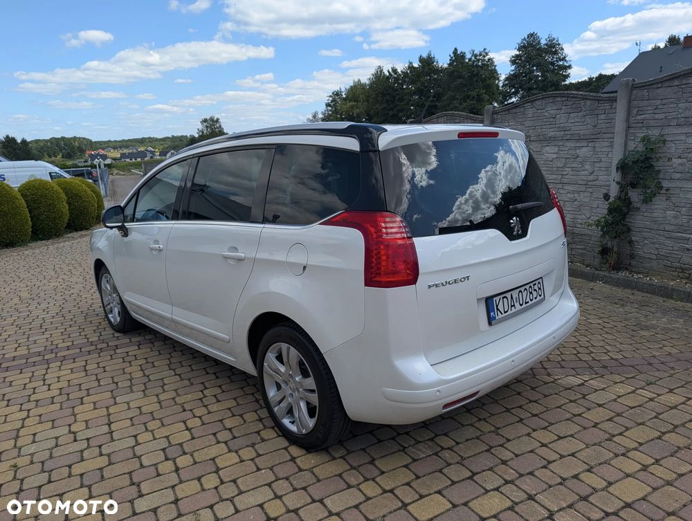 Peugeot 5008 - 6