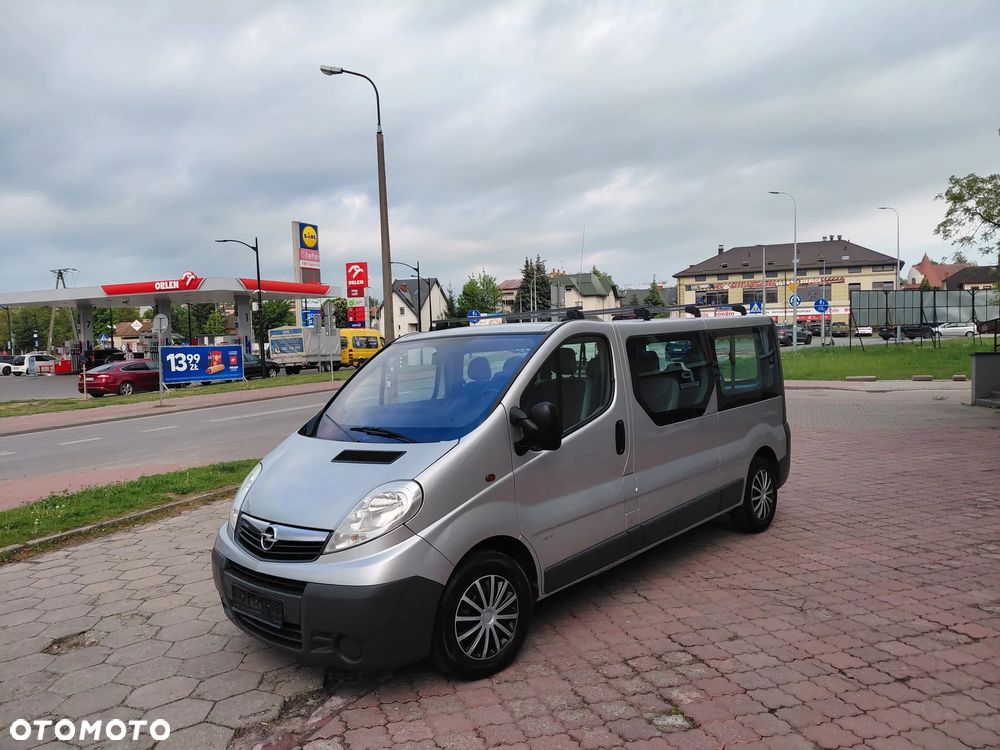 Opel VIVARO - 11