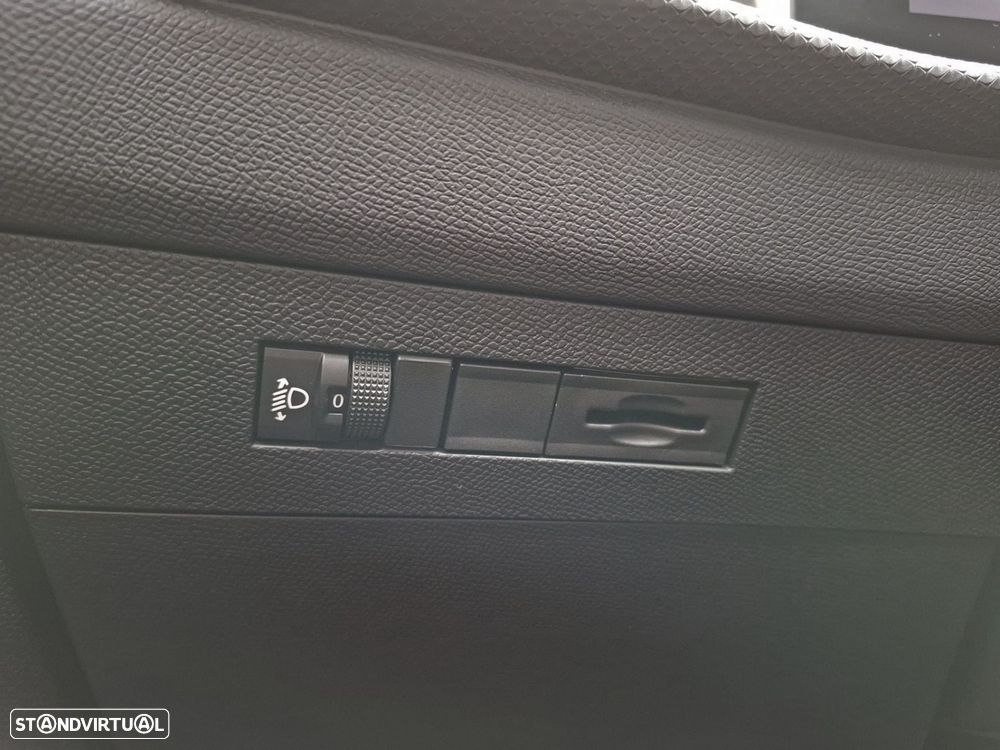 Opel Astra Sports Tourer 1.2 T Hybrid GS eDCT - 25