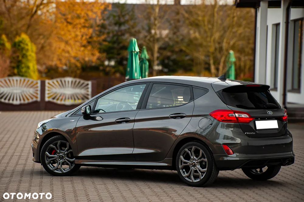 Ford Fiesta 1.0 EcoBoost S&S ST-LINE - 17